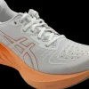 Asics Novablast 4 white/moonrock
